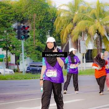Runner Photo 8316311
