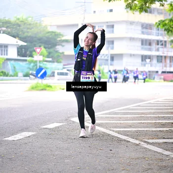 Runner Photo 8316338