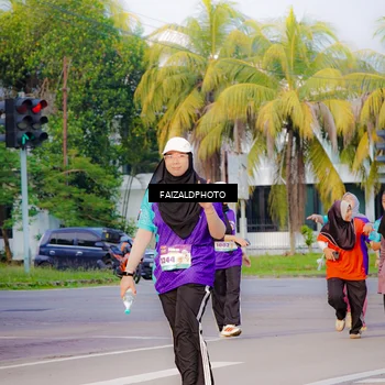 Runner Photo 8316340