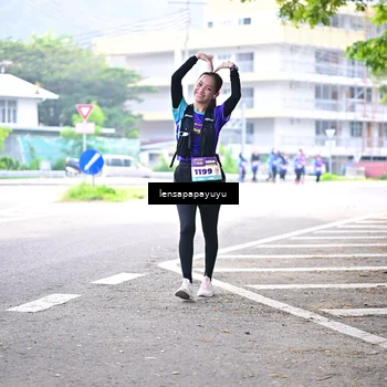 Runner Photo 8316344