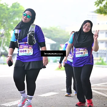 Runner Photo 8316396