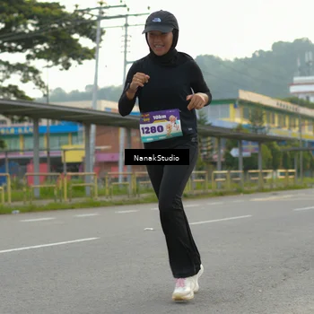 Runner Photo 8316399