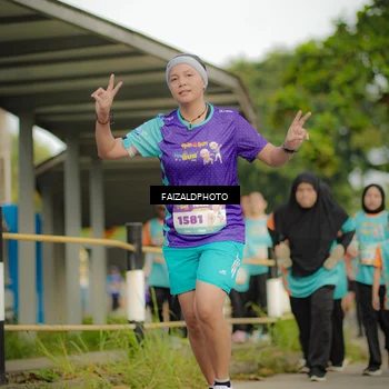 Runner Photo 8316410