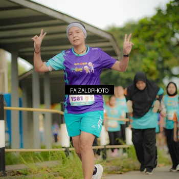 Runner Photo 8316415
