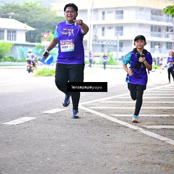 Runner Photo 8316423