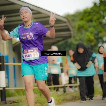 Runner Photo 8316453