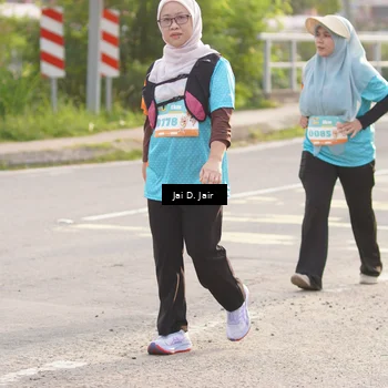 Runner Photo 8316511