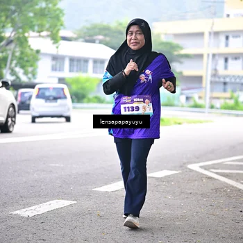 Runner Photo 8316593