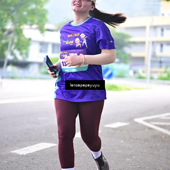Runner Photo 8316600