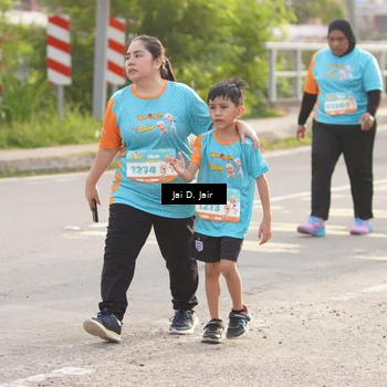 Runner Photo 8316606