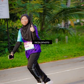 Runner Photo 8316653