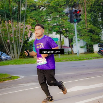 Runner Photo 8316660