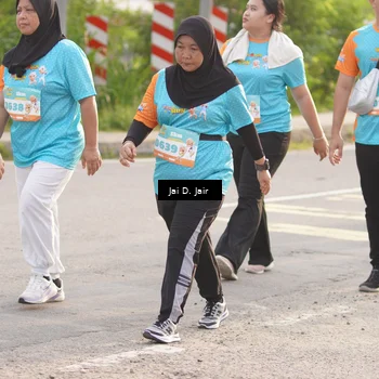 Runner Photo 8316681