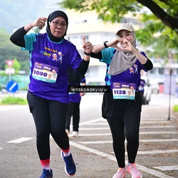 Runner Photo 8316682