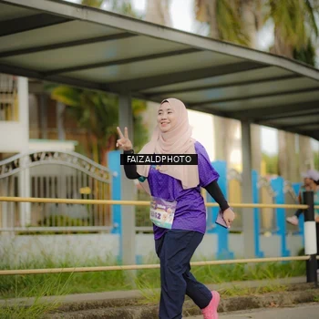Runner Photo 8316688