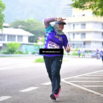 Runner Photo 8316710