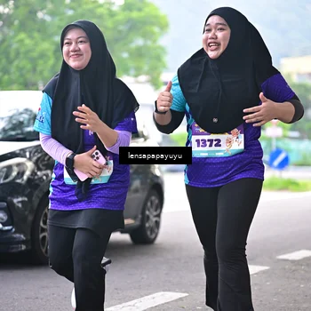 Runner Photo 8316733