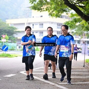 Runner Photo 8316736