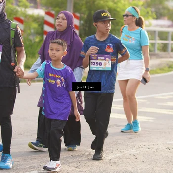 Runner Photo 8316740