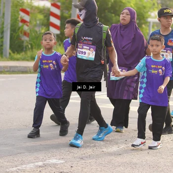 Runner Photo 8316744