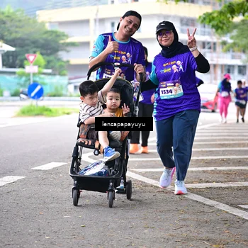 Runner Photo 8316750