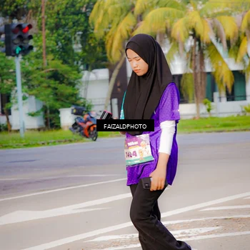 Runner Photo 8316751