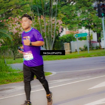 Runner Photo 8316761