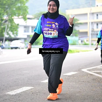 Runner Photo 8316767