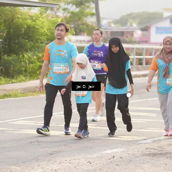 Runner Photo 8316773