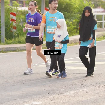 Runner Photo 8316789