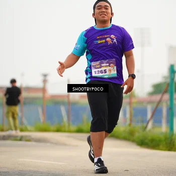 Runner Photo 8316811