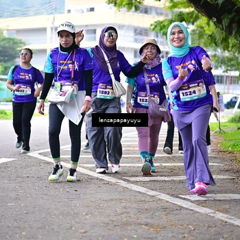 Runner Photo 8316828