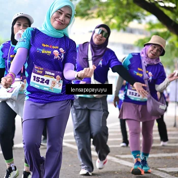 Runner Photo 8316839