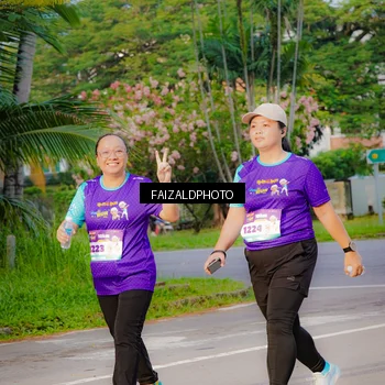 Runner Photo 8316841