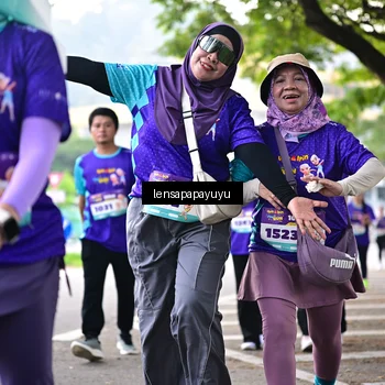 Runner Photo 8316843