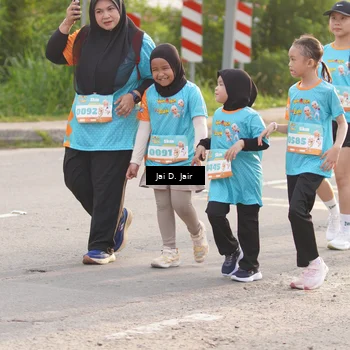 Runner Photo 8316859