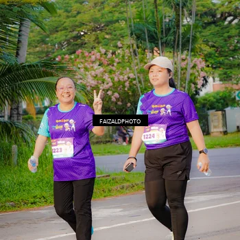 Runner Photo 8316861