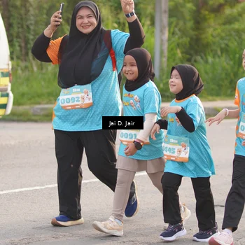 Runner Photo 8316873