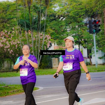 Runner Photo 8316888
