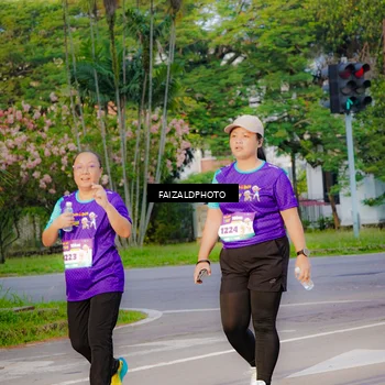 Runner Photo 8316893