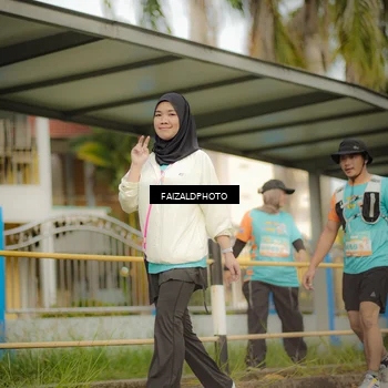 Runner Photo 8316912