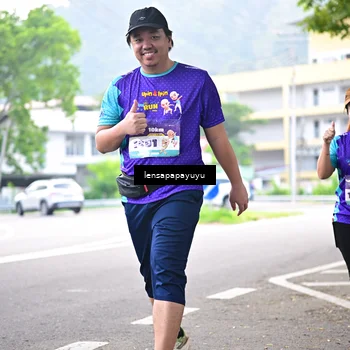 Runner Photo 8316935