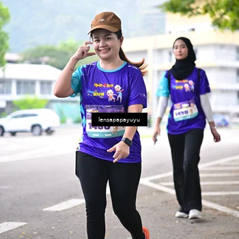 Runner Photo 8316937