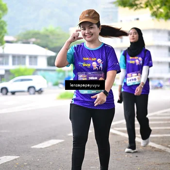 Runner Photo 8316947