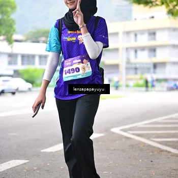 Runner Photo 8316953