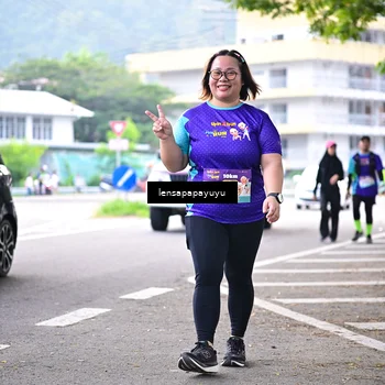 Runner Photo 8316959