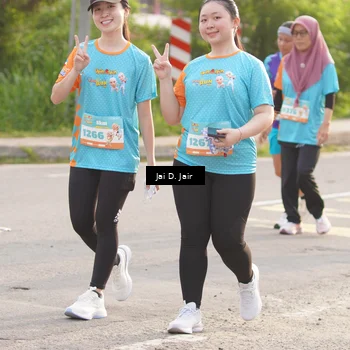 Runner Photo 8316971