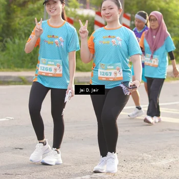 Runner Photo 8316983