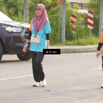 Runner Photo 8316985