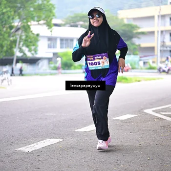 Runner Photo 8316989